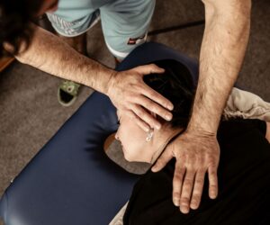 Fyzioterapia, chiropraxia, osteopatia